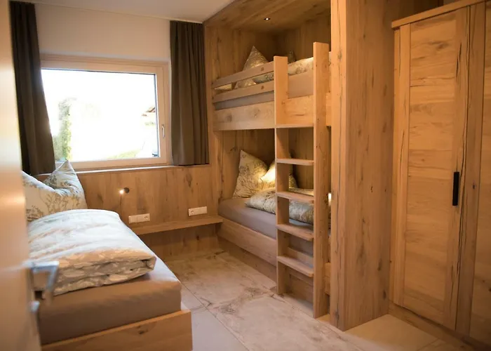 Haus Christine - Summercard Included Zell am See